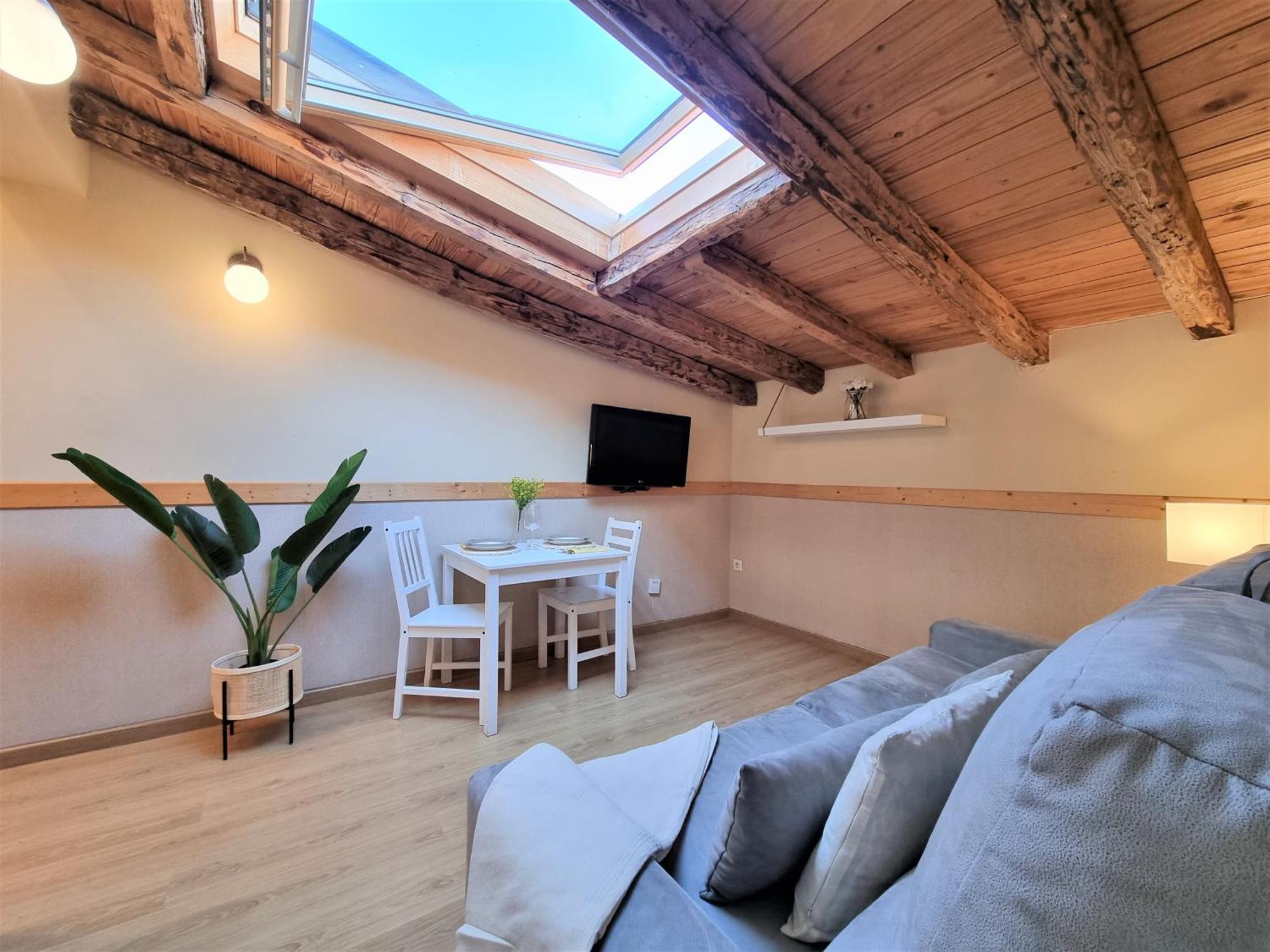 Apartamentos San Isidro, Madrid